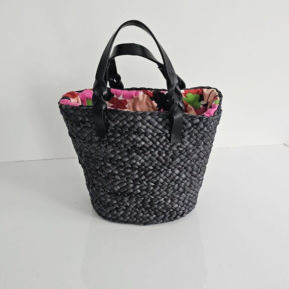 SUPER CUTE ANNE KLEIN STRAW BAG. NWOT.๐๐๐ - Picture 2 of 12